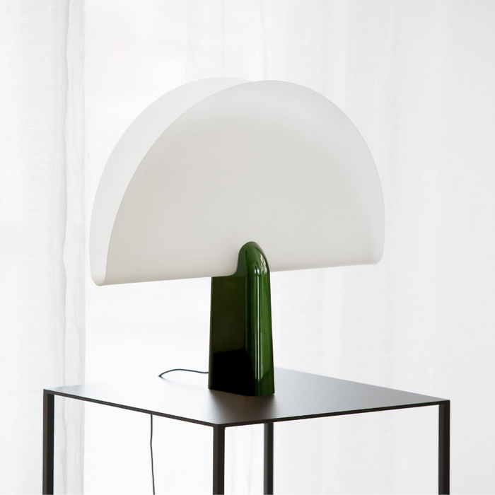 Pavo Lamp