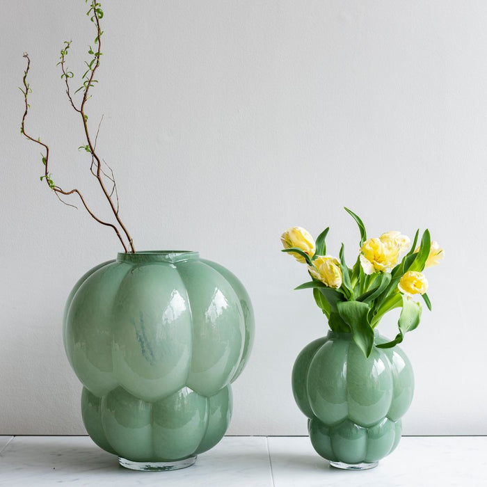 UVA Vase Set