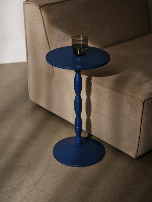 Pedestal Table